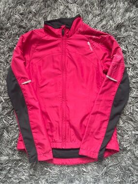 Sugoi women's pink cycling jacket